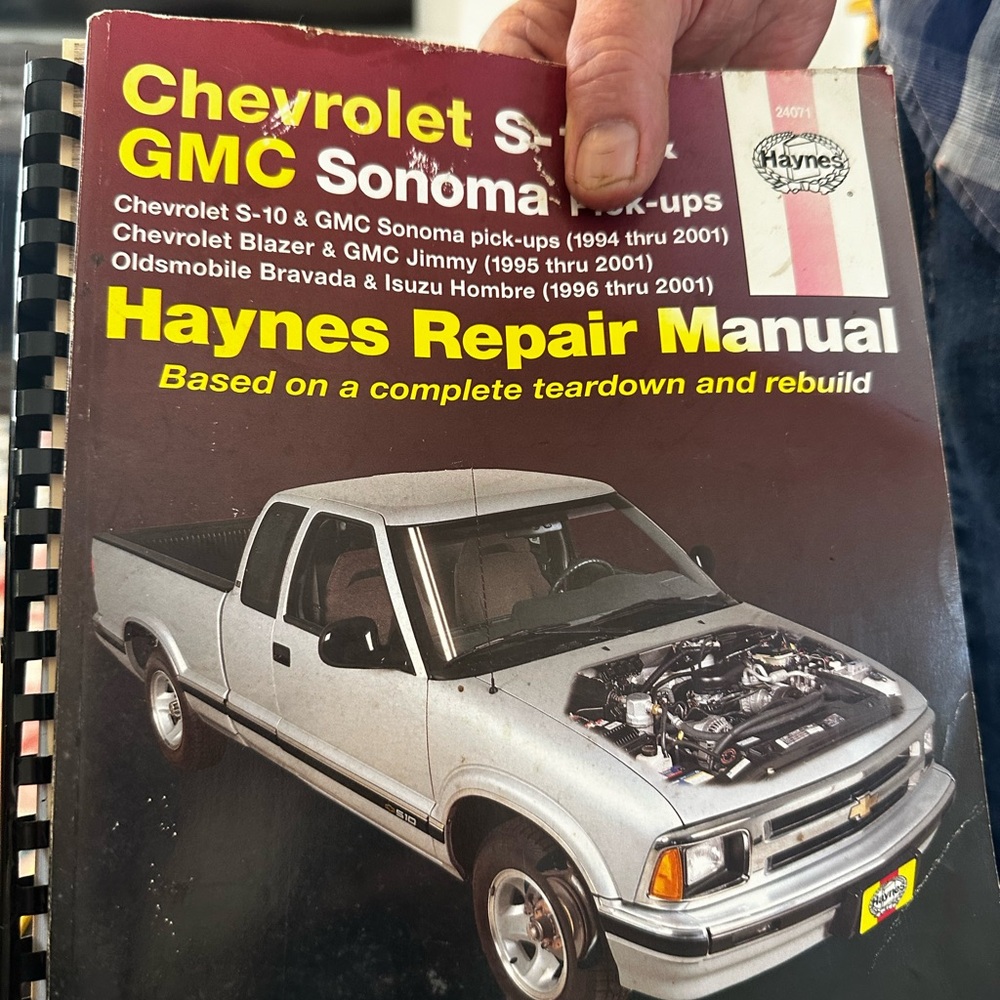 Hanes Repair Manual for Chevrolet & GMC - Burgundy Cover